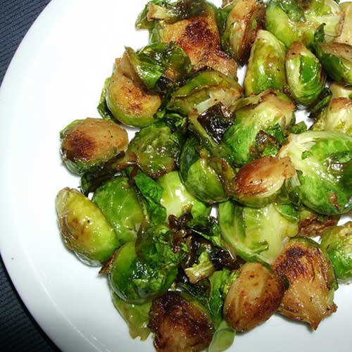 Spruitjes in tomatensaus