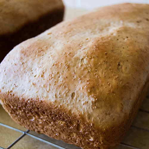 Zelfgebakken zoutarm brood